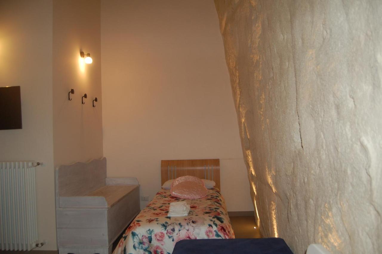 Le 2 Gravine Nei Sassi Villa Matera Exterior photo